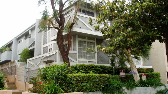 945 North Alfred Street 945 North Alfred Street